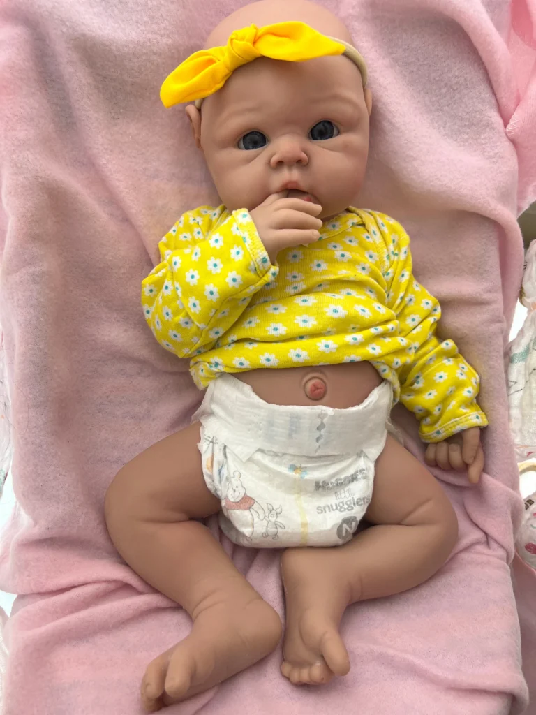 helen-lifelike-100-silicone-baby-dolls